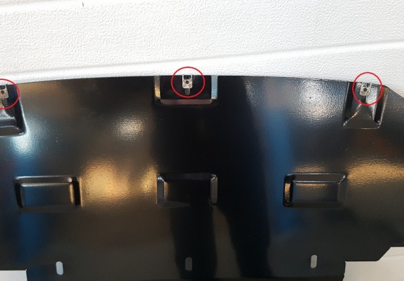 Protetor de Carter de aço BMW Seria 1 E81/E87/E82