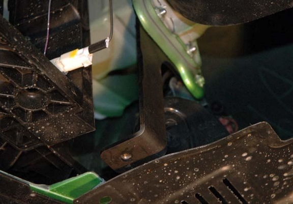 Protetor de Carter de aço Mazda 2