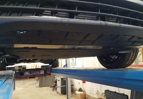 Protetor de Carter de aço Mercedes V-Class W447, 2.2 D, 4x4