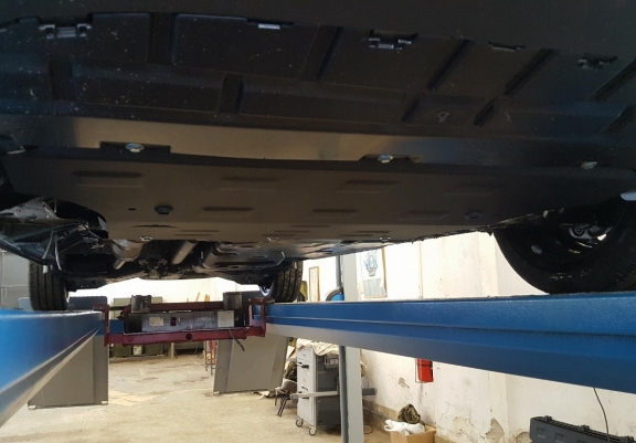 Protetor de Carter de aço Mercedes Viano W447, 2.2 D, 4x4