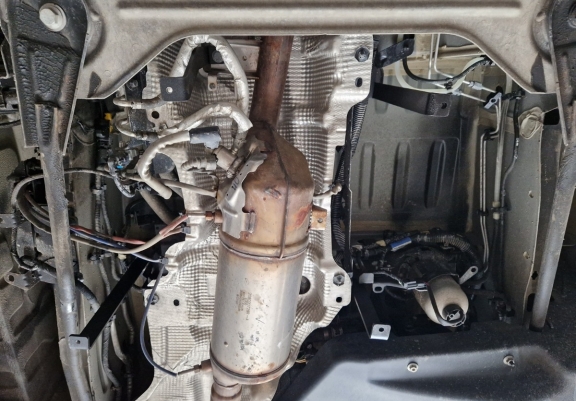 Protetor de conversor catalítico/cat lock Opel Movano B 