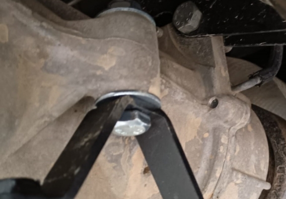 Protetor diferencial de alumínio Dacia Duster 4x4