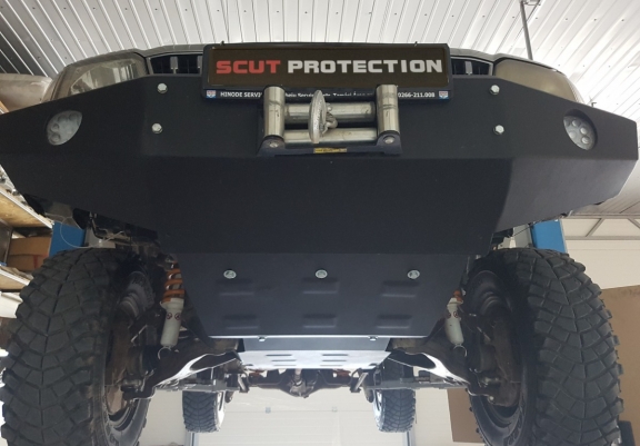 Protetor de Carter de aço Toyota Land Cruiser J90 / J95