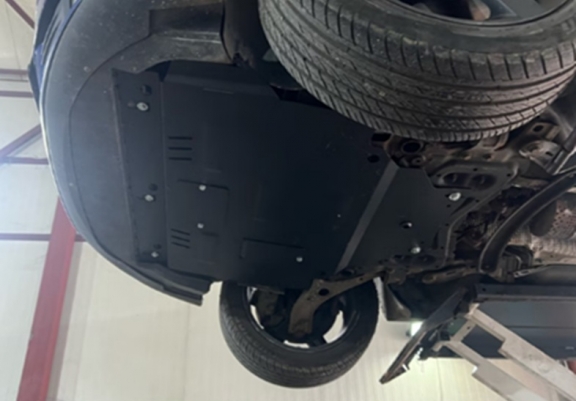 Protetor de Carter de aço Ford C - Max