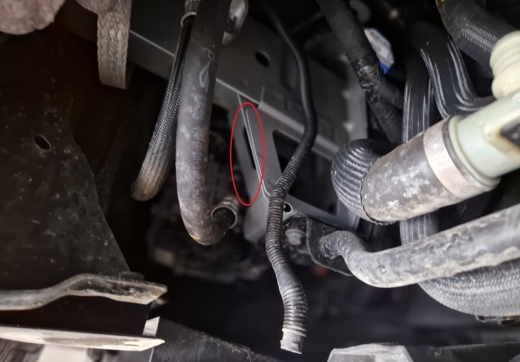 Protetor de Carter de Alumínio Renault Trafic